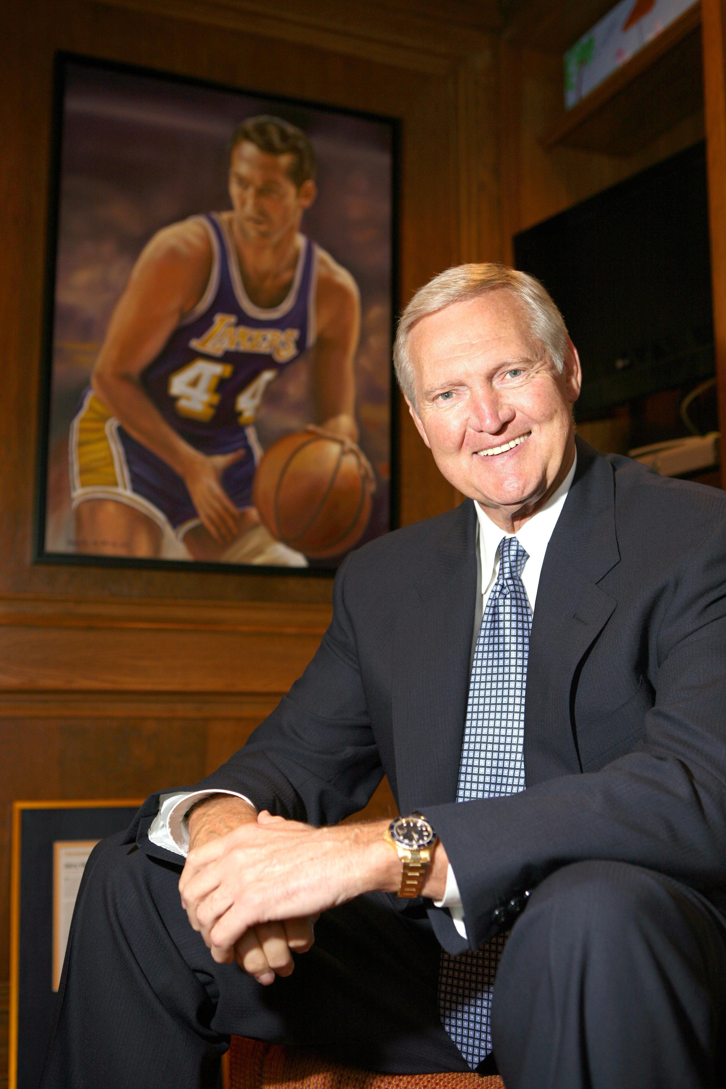 朱彦硕:老巴斯去世后继任者好运不再 前者最正确的是任命韦斯特