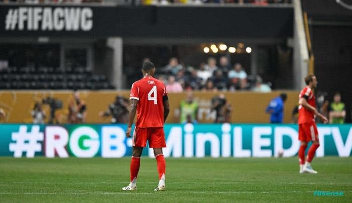 2-0!3-2!欧洲4豪门乱斗:断腿+染红!恩里克狂奔庆祝,太窒息