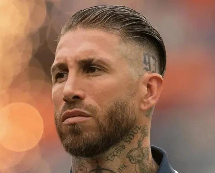 半岛体育-拉莫斯发行单曲《西贝莱斯》,坦言未想过离开皇马