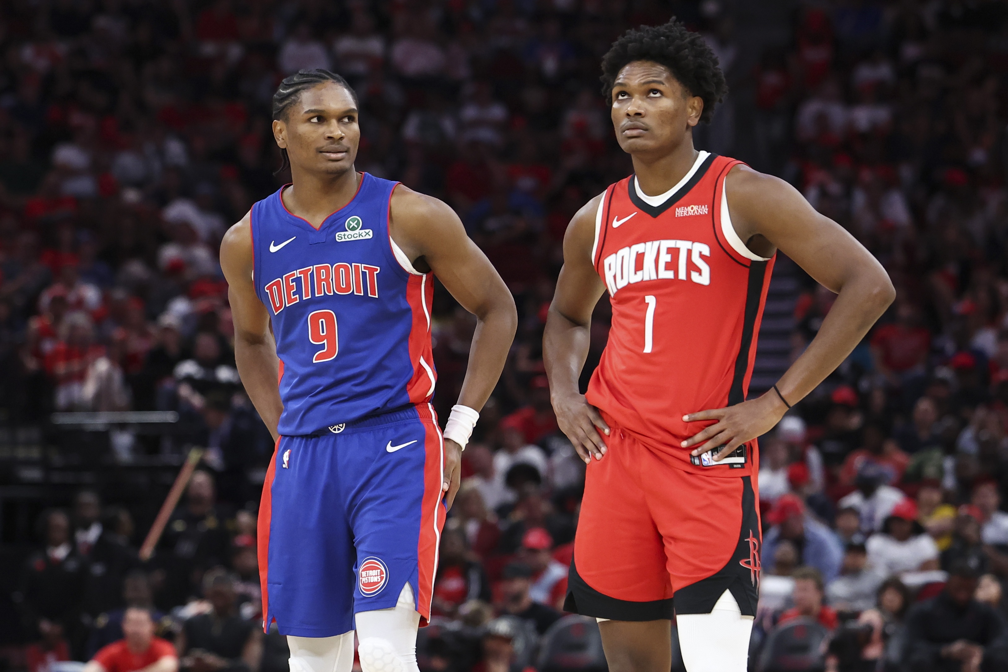 双胞胎！奥萨尔：阿门年纪比我大但体重没有我重 他是我的小弟