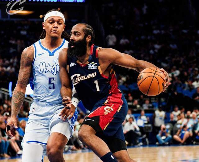 半岛体育全站-30分6板8助！哈登无可挑剔，阿特金森赛后明牌，魔术被迫更换战术